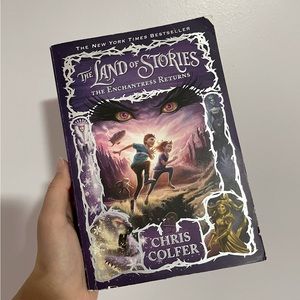 The Land of Stories “The Enchantress Returns” by Chris Colfer